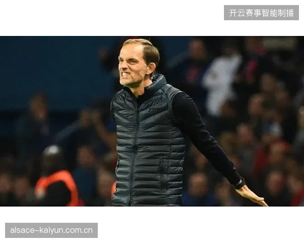 图赫尔强阵出击检验主力框架，安东尼·戈登边路突击能力成新战术爆点